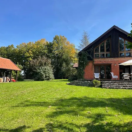 Holiday home Mamrowisko